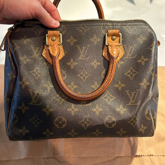 Louis Vuitton Speedy 25 - Picture 11 of 16
